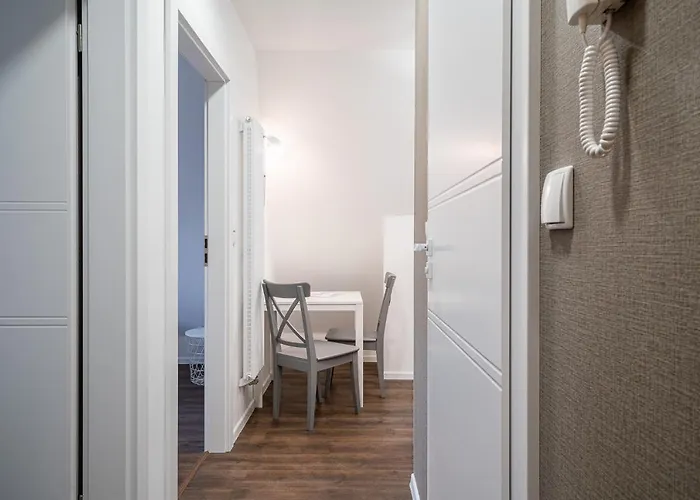 Zaulek Bialoskorniczy * Breslavia